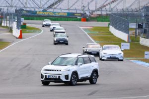 e4_2025-10-18_Sa_TKa_06983